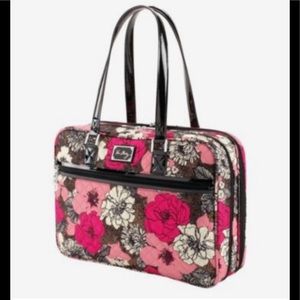 Vera Bradley laptop carry on tote. Absolutely Hot!